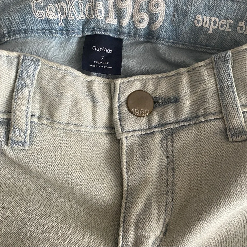 GAP Girls Super Skinny Light color blue jeans Size7 NWT